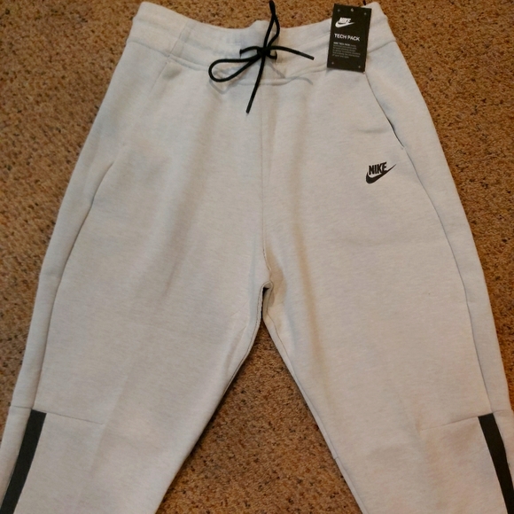 nike grey cotton sweatpants